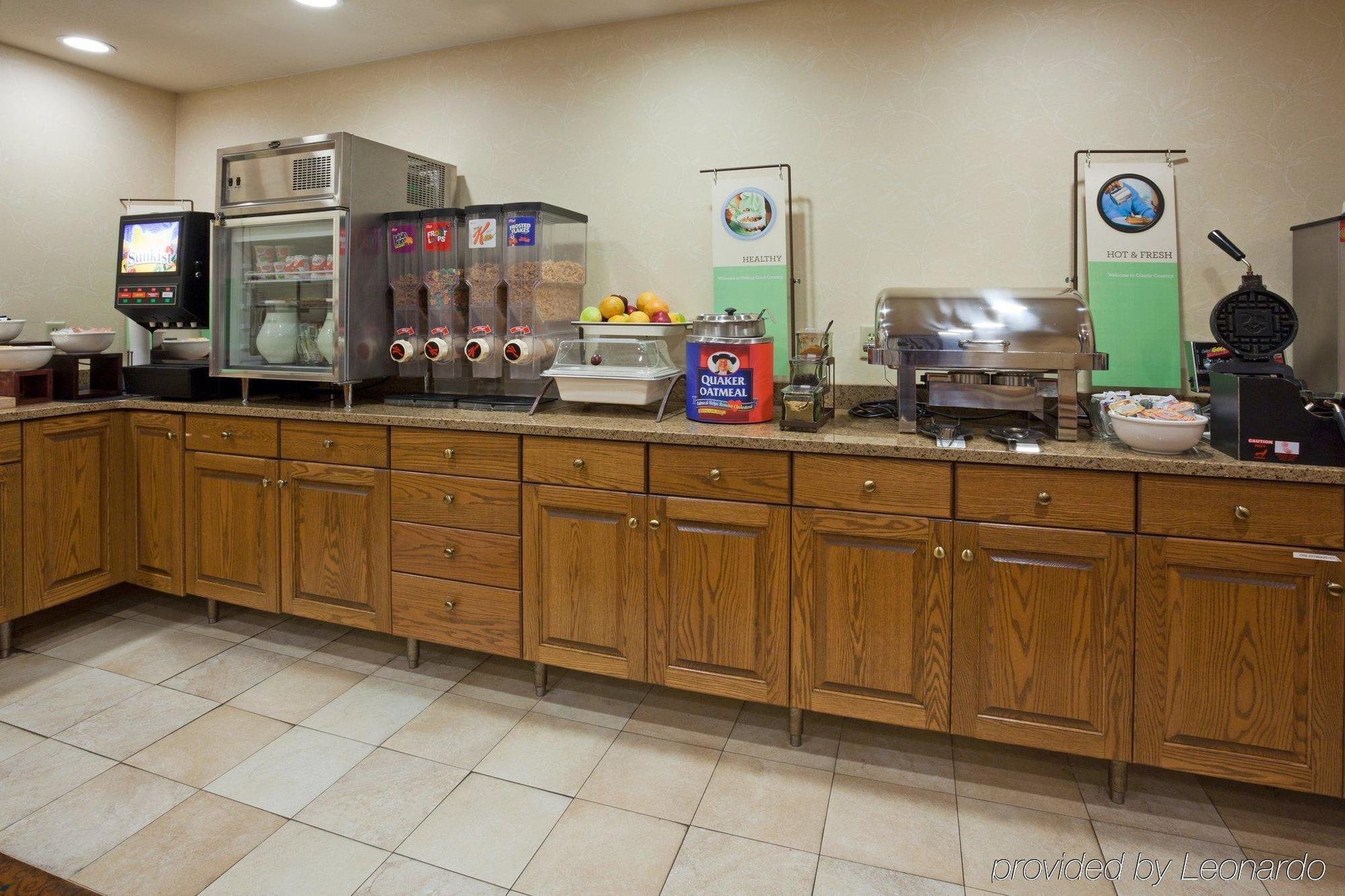 Country Inn & Suites By Radisson, Rochester, Mn Ресторан фото